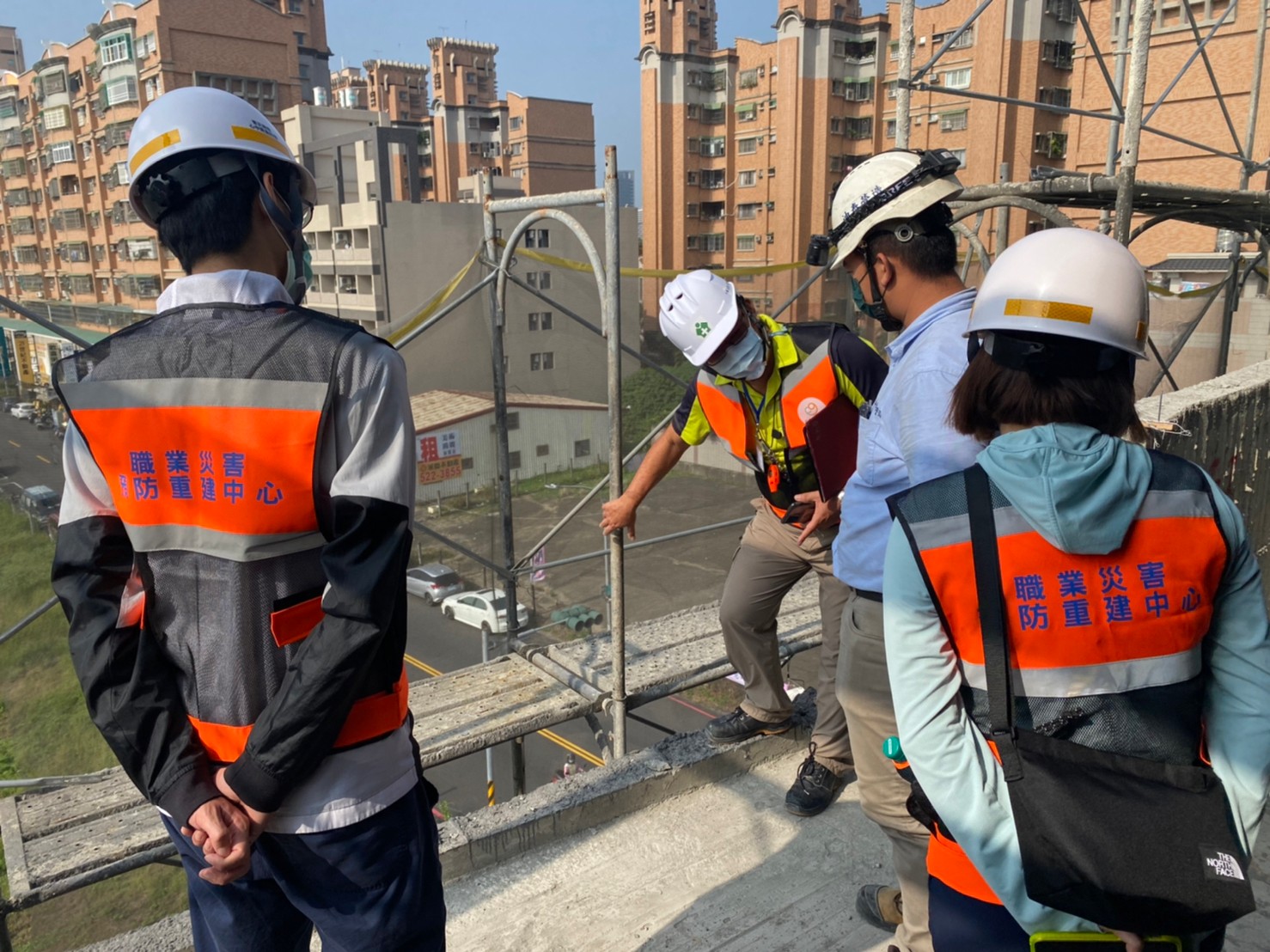 Matters requiring attention for construction scaffolds