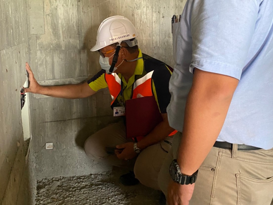 Counselors provided counseling at construction sites