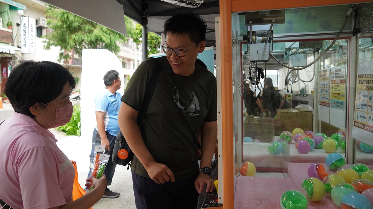 親身感受起重機夾具維護重要性