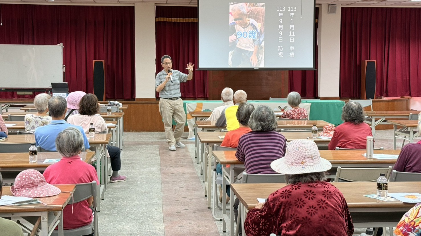 講師以受職業災害及保險理賠實際案例，探討投保災保、農職保的重要性，協助農漁民工作者對自身勞動權益有更進一步的認識。(115/4/15後壁場)